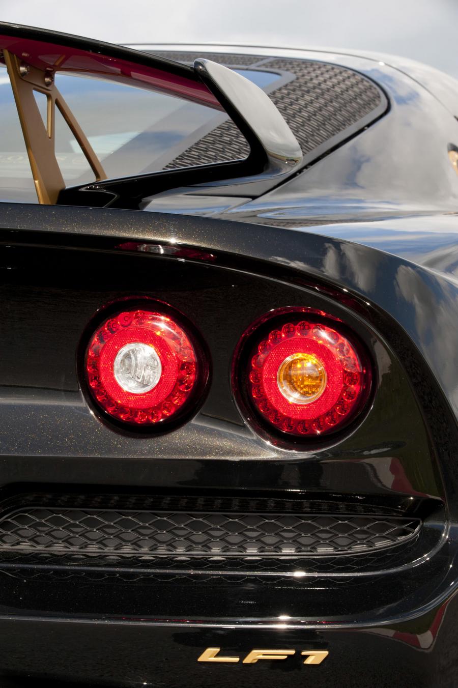  Lotus Exige S LF1 2014 года  (фото 32 из 58)